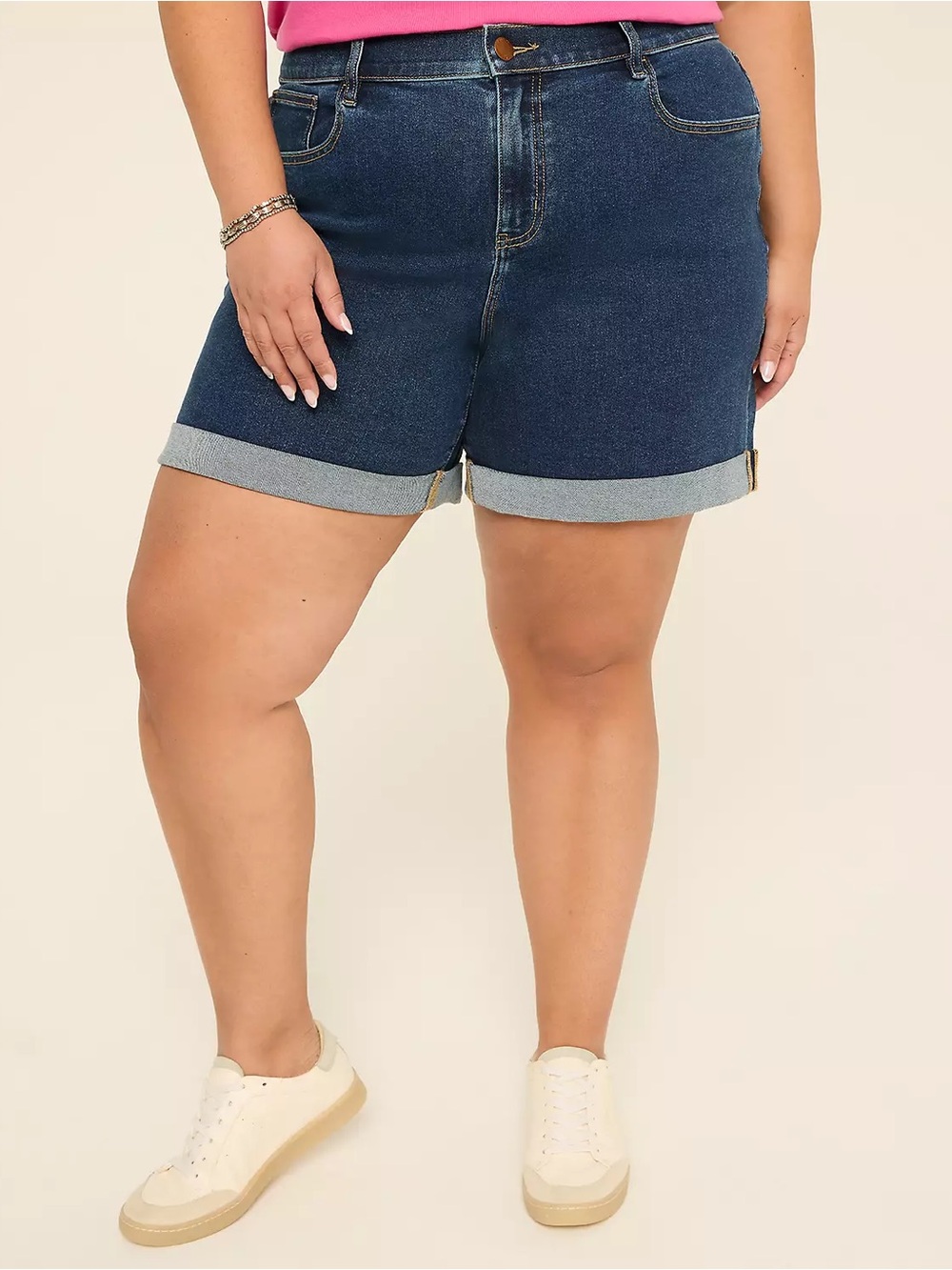 Relaxed 5.5" Short lane Bryant new